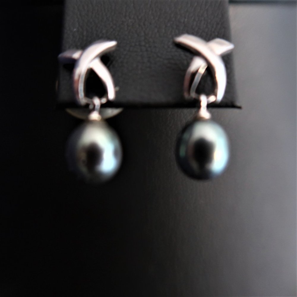 Honora Pearl Set - Ring, Earrings & Necklace - Picture 5 of 14
